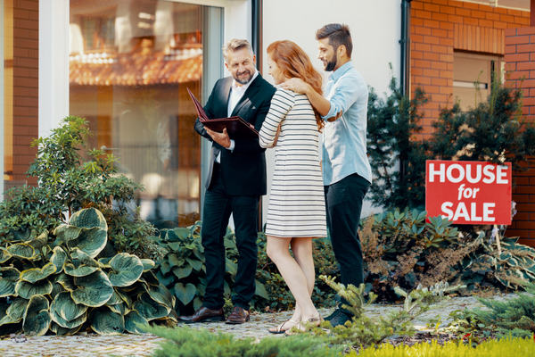 Sell Your Investment Property for Top Dollar Fast